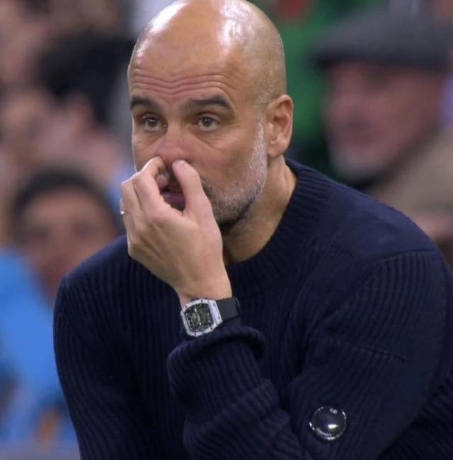 1740014859249073983.jpg 6150f6a2gy1hyqnx8ecuij20q80qot9u.jpg