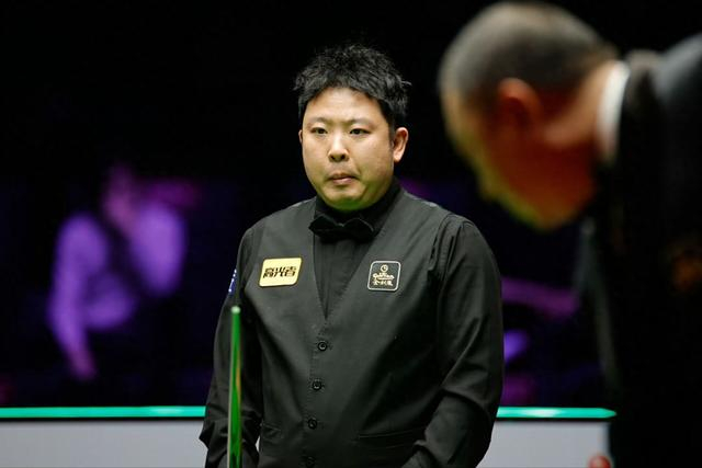 星空综合(中国)官方网站-5-2！斯诺克世界大奖赛：两位中国名将晋级4强，吴宜泽斯佳辉败北|张安达|肖国栋|排名赛|赵心童|单杆_新浪体育_新浪新闻