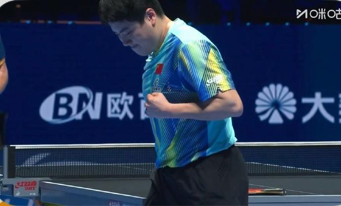 星空.综合体育(中国)官方网站-梁靖崑两战两负无缘澳门乒乓球世界杯淘汰赛，奥恰洛夫出线